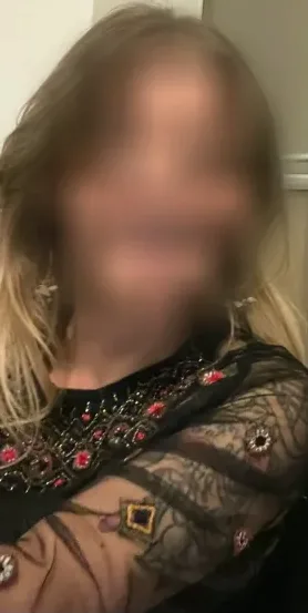 Alena, 34