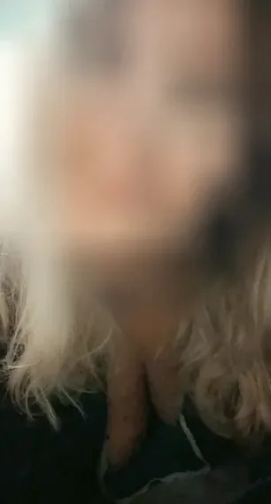 Amira, 39
