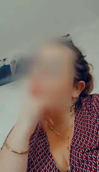 Celina, 24