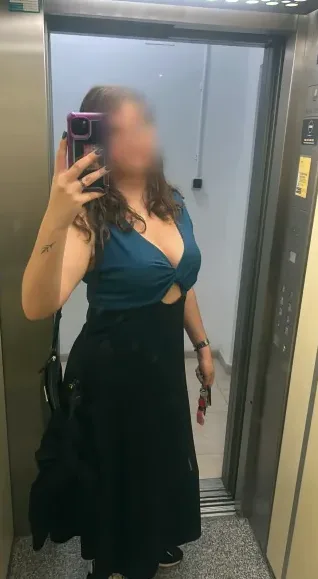 Celina, 35