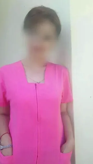 Charlotte, 33