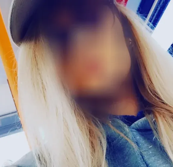 Denise, 28
