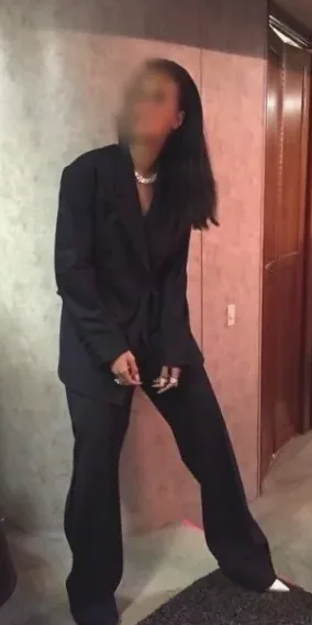Hanna, 23