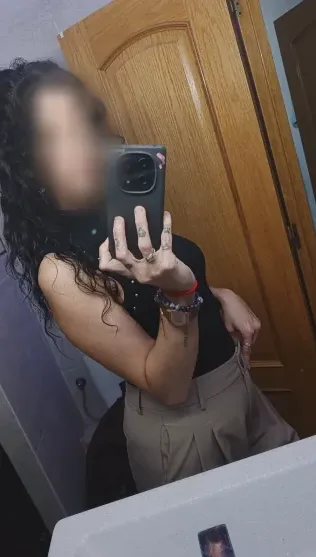 Jana, 34