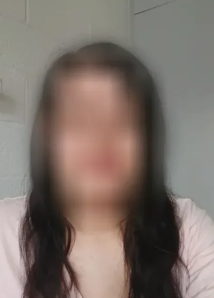 Jasmin, 33