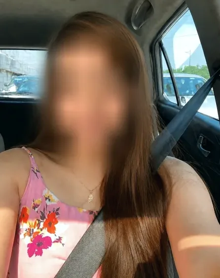 Leyla, 35