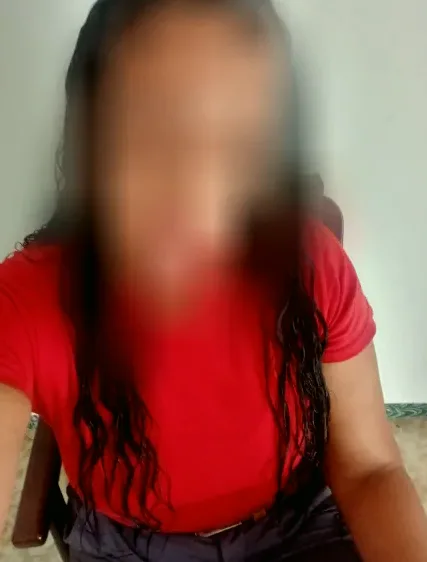 Nadine, 36