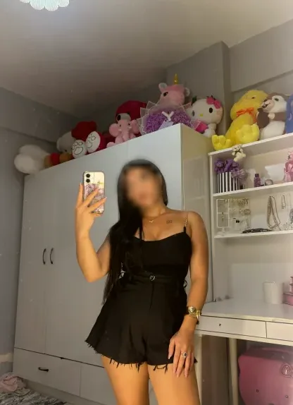 Nisa, 27